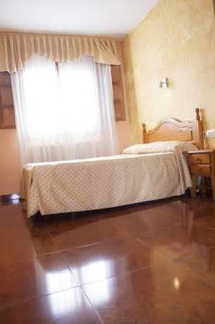 Hostal Le Vintage Ávila Exteriér fotografie